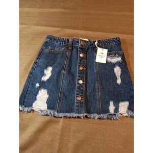 Forever 21 brand Denim Skirt - Size: 13/14 (0704)